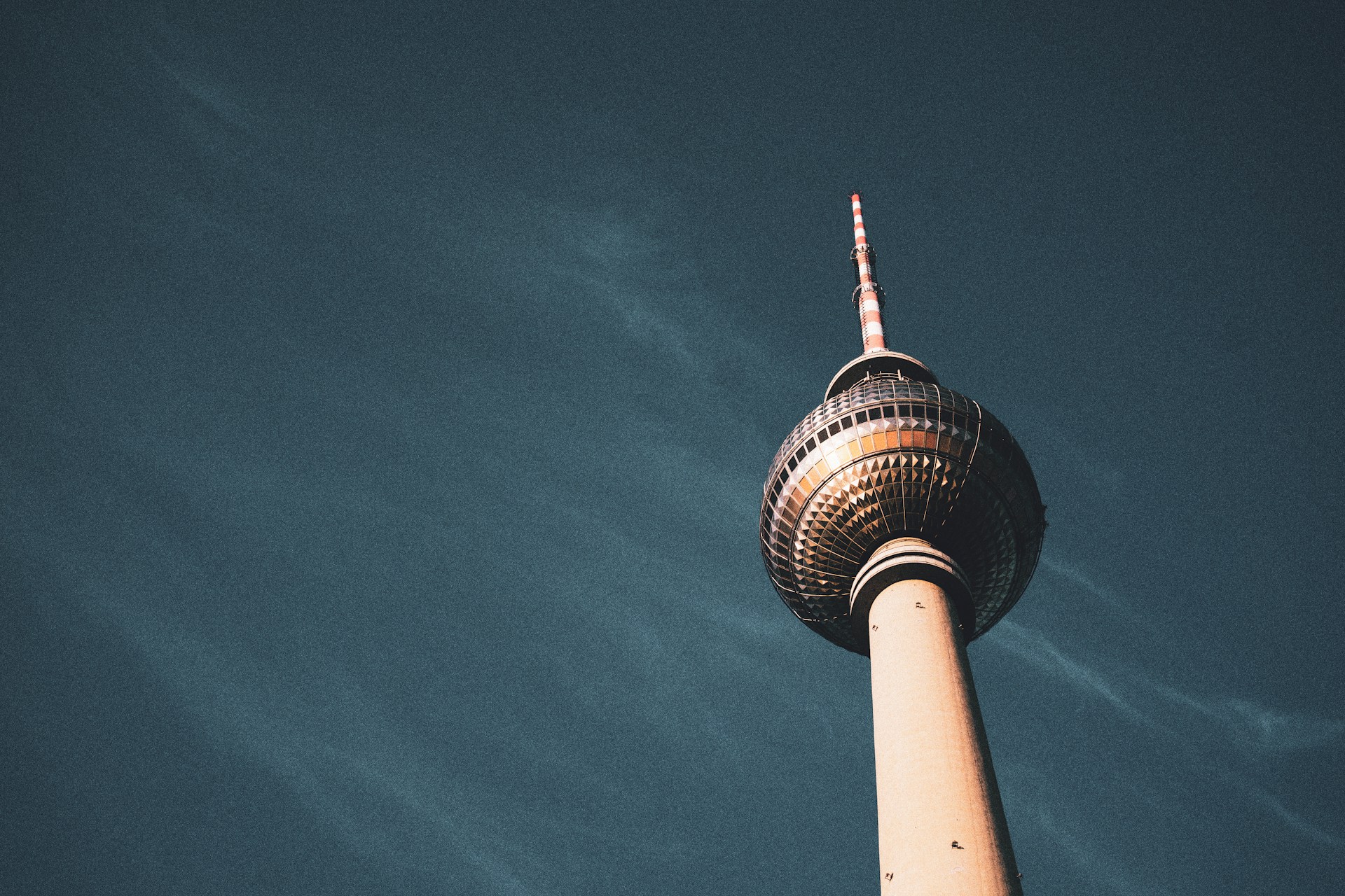 Ein Bild vom Berliner Fernsehturm.